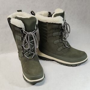 Winter Boots Size 9